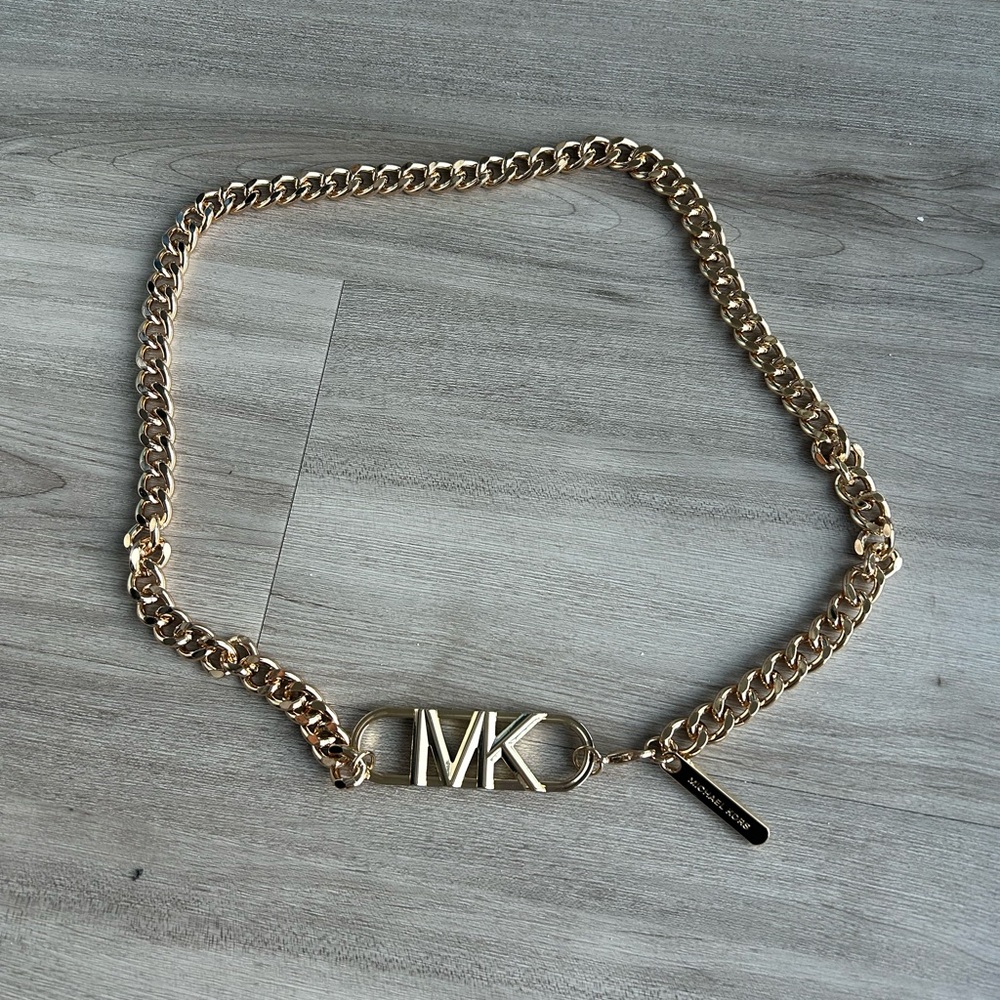Michael Kors Gold Chain Belt!